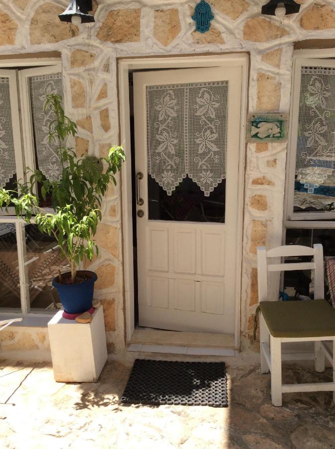 Old Kalamaki Pansiyon كالكان المظهر الخارجي الصورة