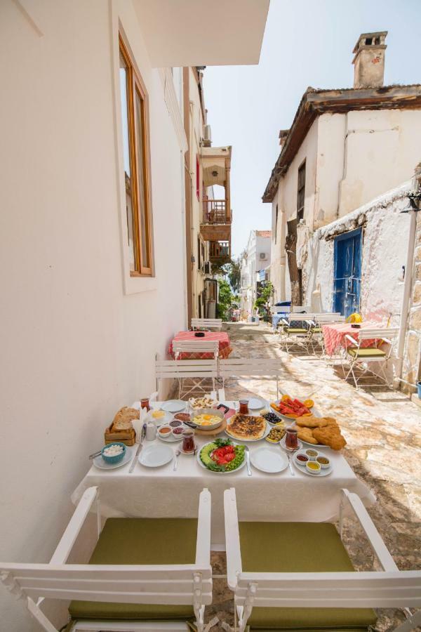 Old Kalamaki Pansiyon كالكان المظهر الخارجي الصورة